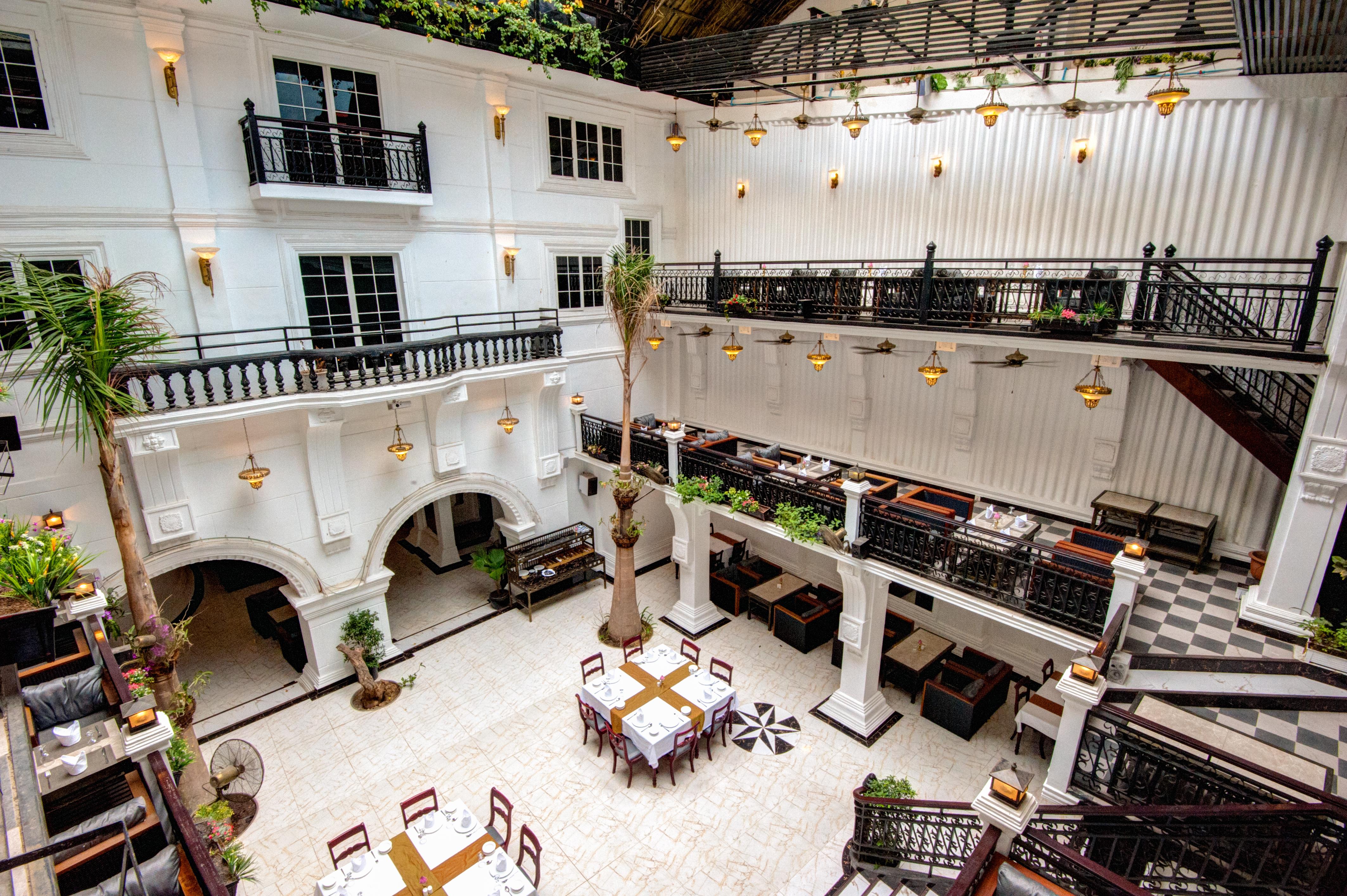 Le Grand Palais Boutique Hotel Пном Пен Екстериор снимка