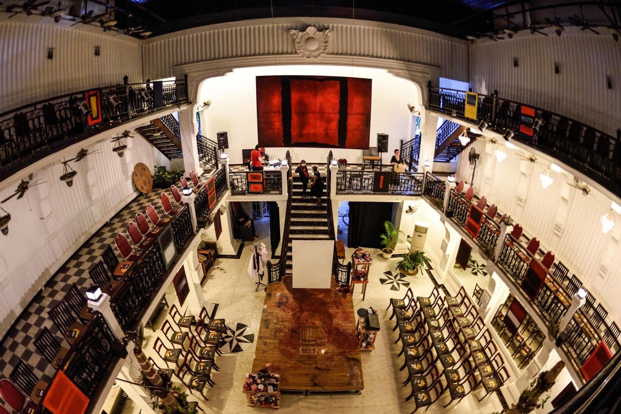 Le Grand Palais Boutique Hotel Пном Пен Екстериор снимка